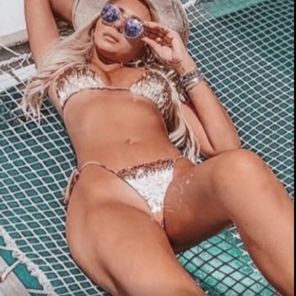 NWT beach bunny bikini Ariel extremely rare XL set - Picture 2 of 16